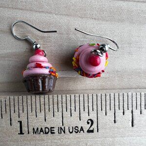Cupcake Earrings